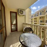 Royal Bay 2 - Private شقة سفيتي فلاس